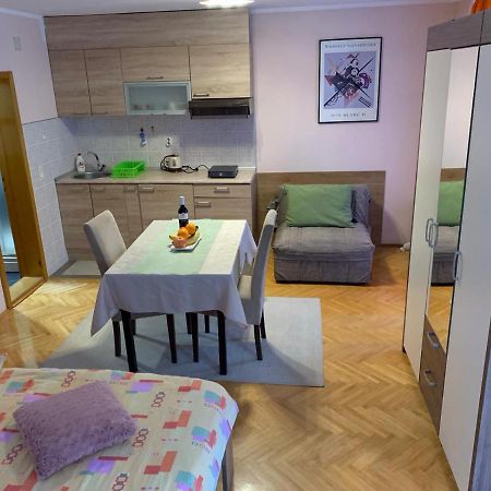 Apartmani Micic Vrnjacka Banja Ngoại thất bức ảnh