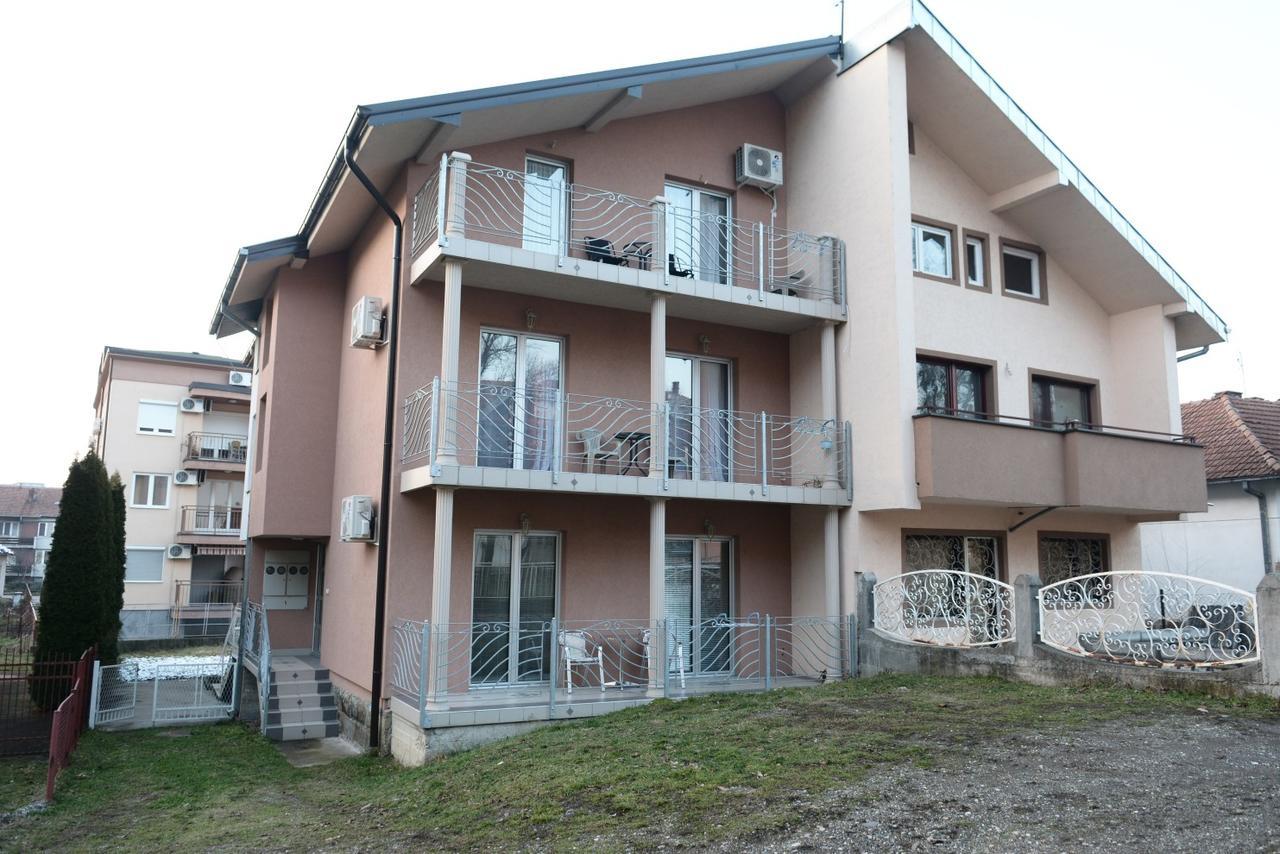 Apartmani Micic Vrnjacka Banja Ngoại thất bức ảnh