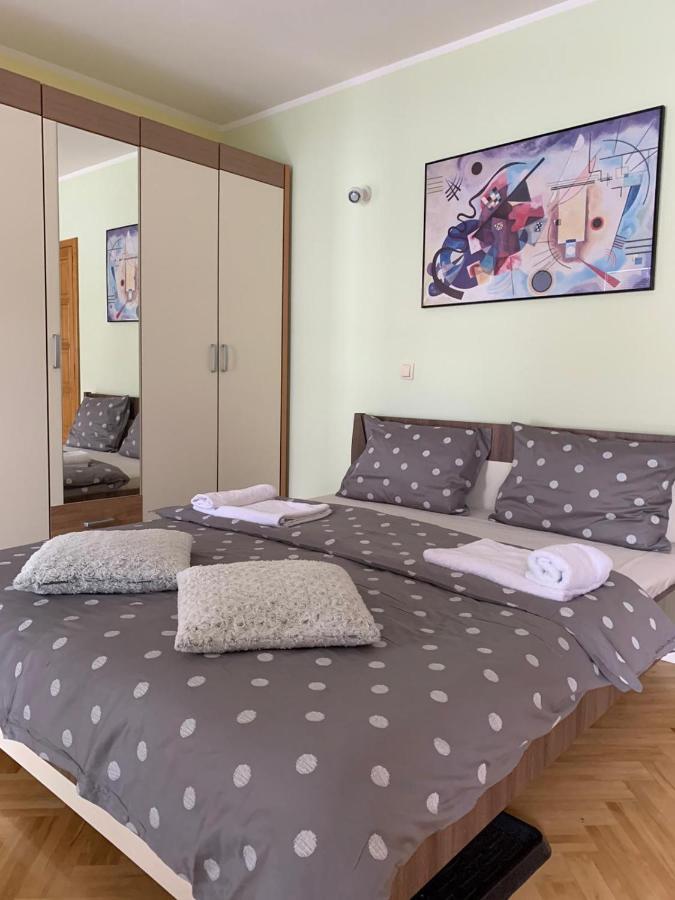 Apartmani Micic Vrnjacka Banja Ngoại thất bức ảnh